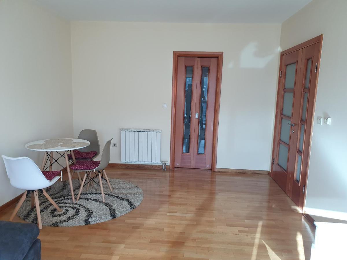 Great Location Two Bedroom Apatment "Maxim" Podgorica Bagian luar foto